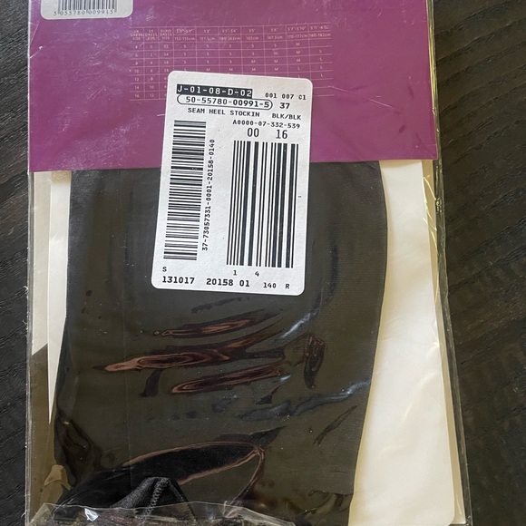 L’Agent Provocateur New in package seem heel stockings black - Picture 2 of 4